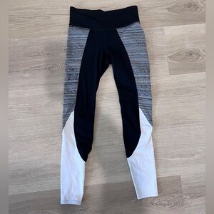 Athleta High Rise Jacquard Flow Chaturanga Tight